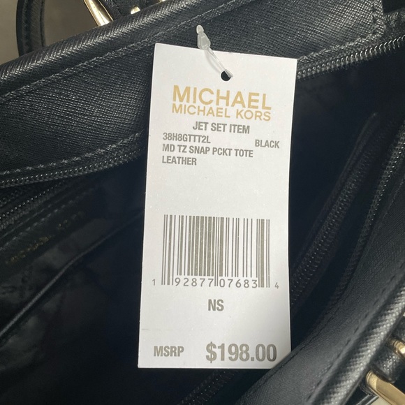 MK Jet Set Med  Leather Pocket Tote - Picture 2 of 5